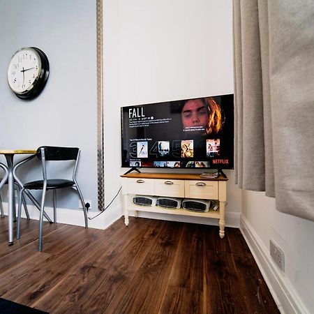 Spacious 2 Bedroom Apartment In Downtown Londýn Exteriér fotografie